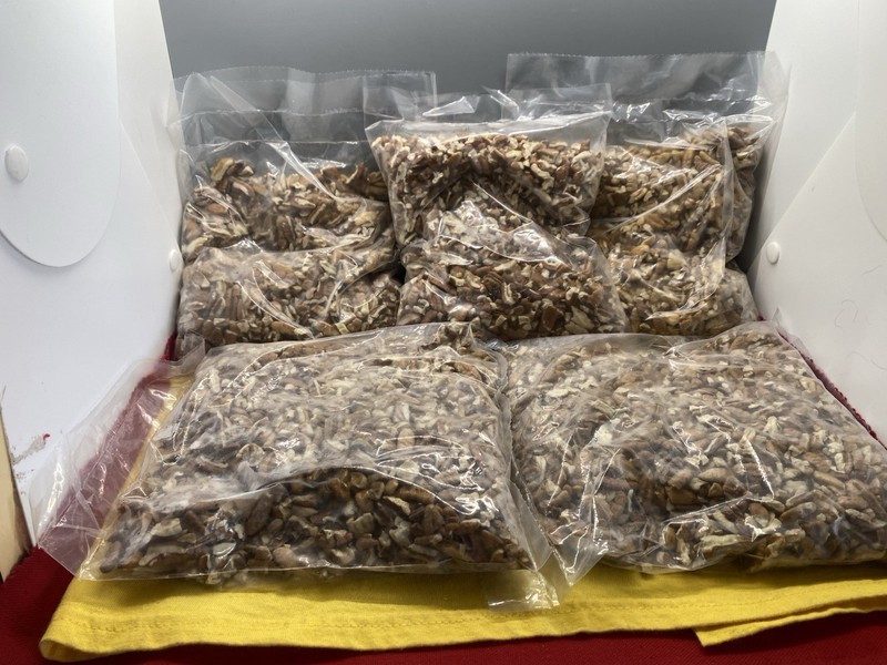 PECAN SMALL PIECES 1 POUND OF QUALITY OKLAHOMA PECANS #25-101