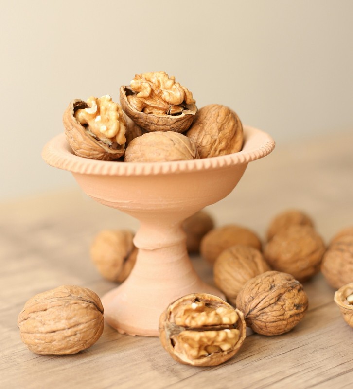 Fresh Shelled Walnuts: Premium Quality Shelled Walnuts 1000 Gram (1 KG) gallery