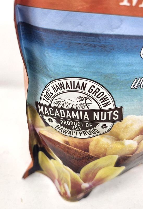 MacFarms Hawaii Macadamia Nuts Dry Roasted with Sea Salt 24oz Bag - BB 08/2026 gallery