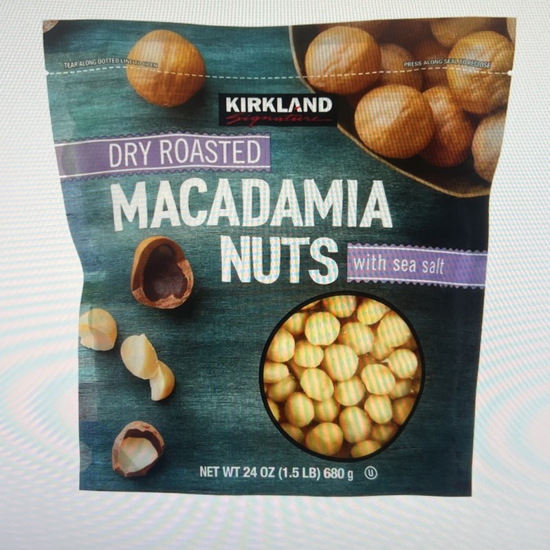 Kirkland Signature Macadamia Nuts 1.5 Lbs Bag