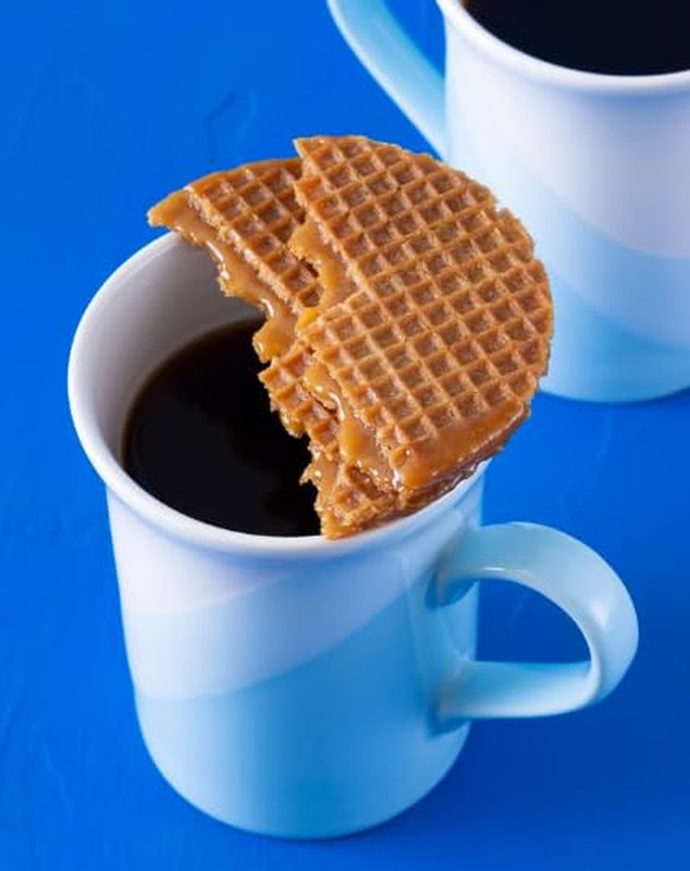 Daelmans Stroopwafel Caramel - the Original Stroopwafels, Toasted Dutch Waffle C gallery