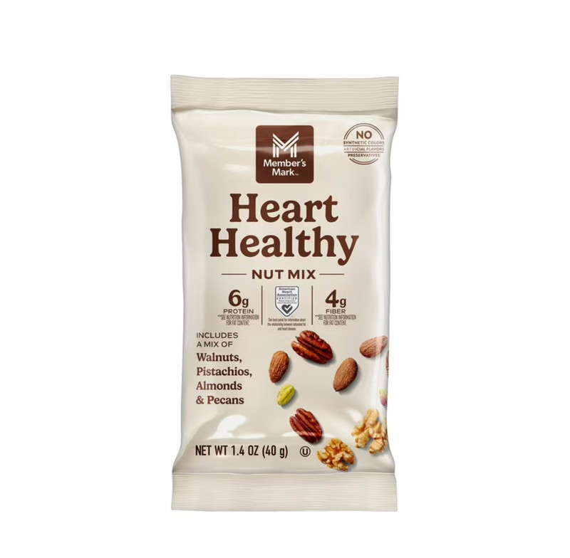 Member's Mark Heart Healthy Nut Mix 18 Pouches Walnuts Almonds Pecans Pistachios gallery