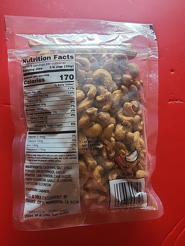 2 PACK TRADER JOE'S CHILI & GARLIC CASHEWS 8 OZ EACH gallery
