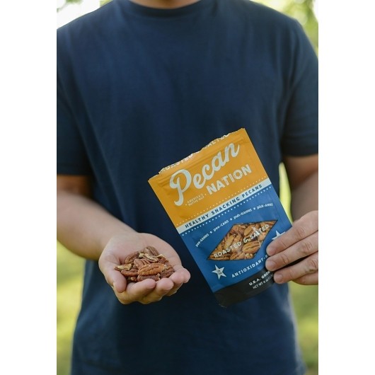 Pecan Nation Peggable Shipper Creamy, 48 Count gallery