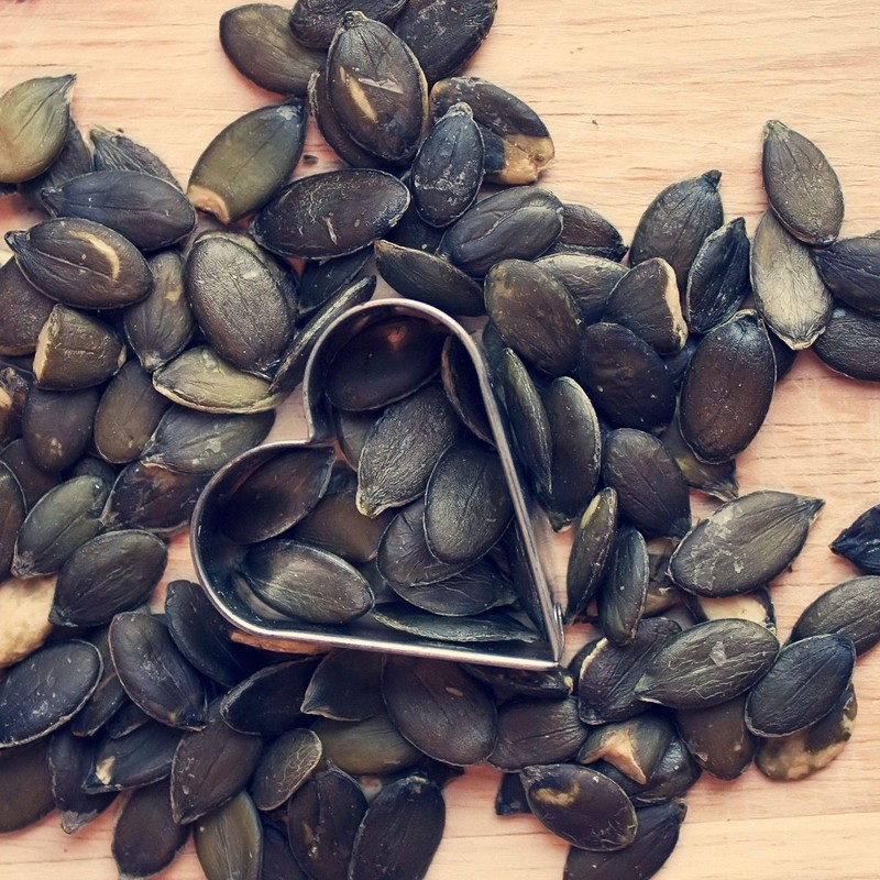 Lark Ellen Farm Sprouted Organic Pumpkin Seeds, Unsalted Raw Pumpkin Seeds Or... gallery