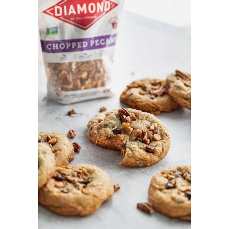 Diamond of California chopped Pecans, 3g protein, 8 oz Bag....... gallery