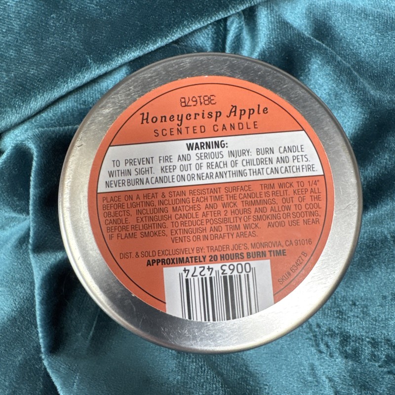 Trader Joe’s Autumn Candle Honey Crisp Apple Limited