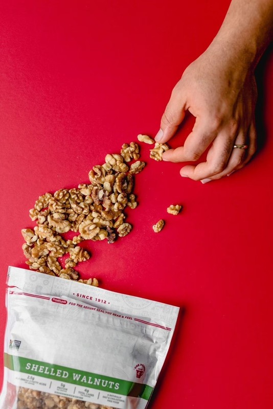 (3 pack) Shelled Walnuts 32 oz gallery