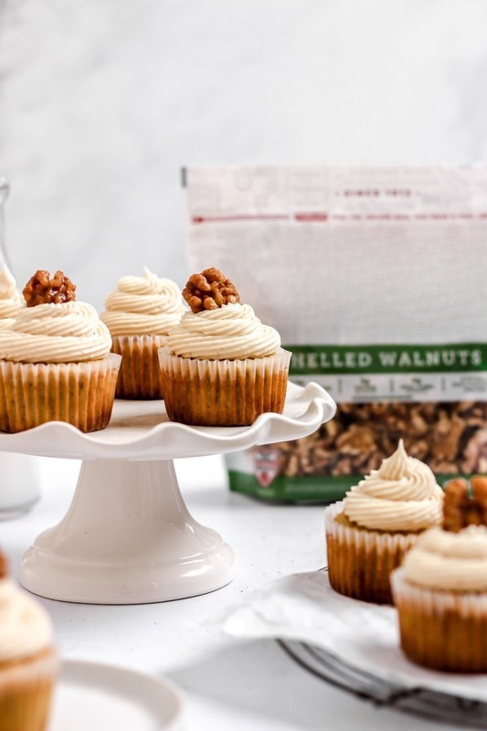 (3 pack) Shelled Walnuts 32 oz gallery