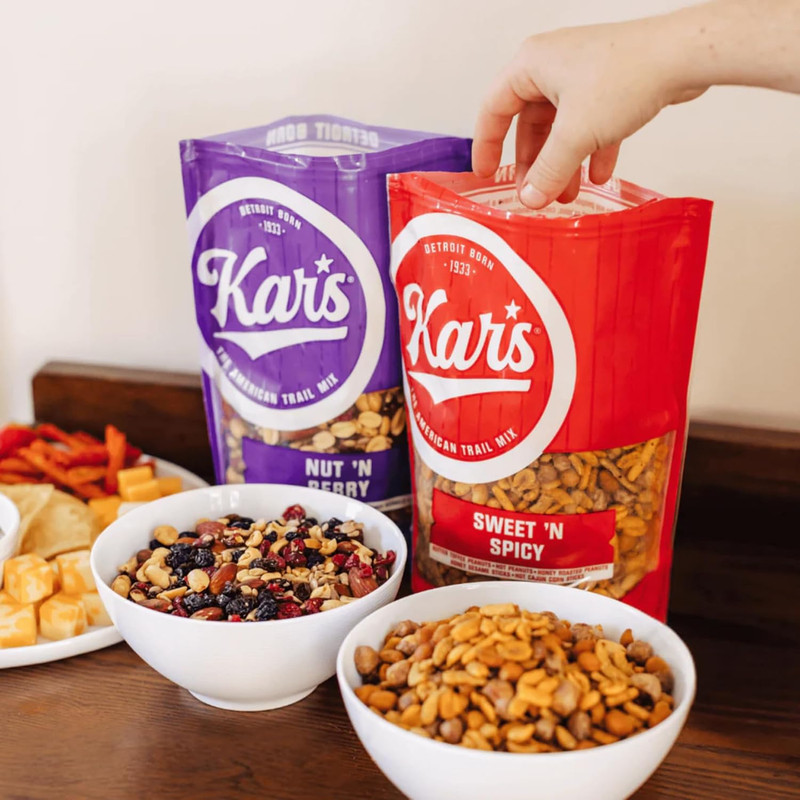 Nuts Sweet 'N Spicy Mix (30/1.75 ounce bags) gallery