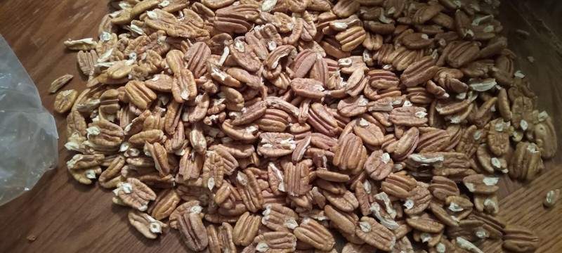 2023 Crop Shelled Halves N Pieces. 3 lbs gallery