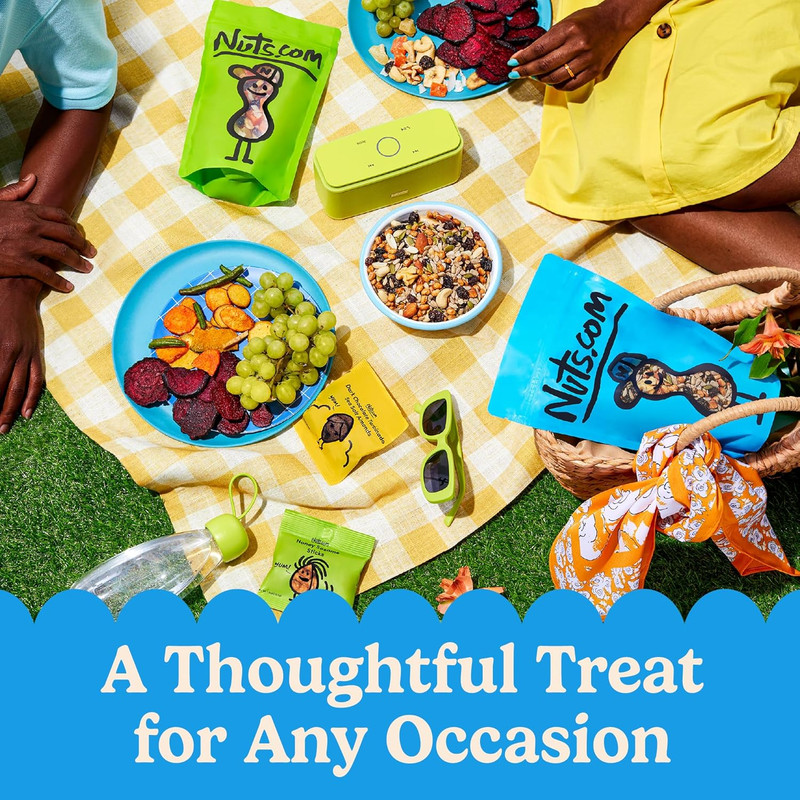 - Nuts and Dried Fruits Snack Box – Gourmet Mix Assortment for Festive Gifts – P gallery