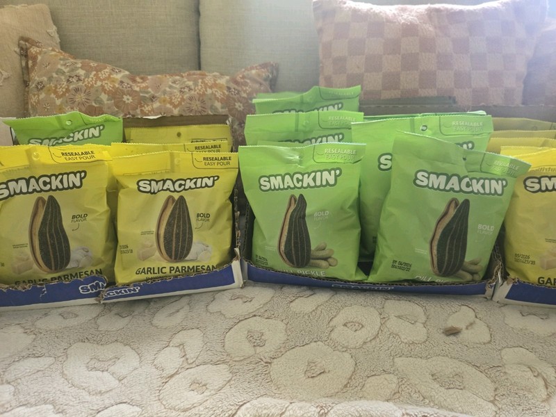 Smackin sunflower seeds 4oz bags gallery
