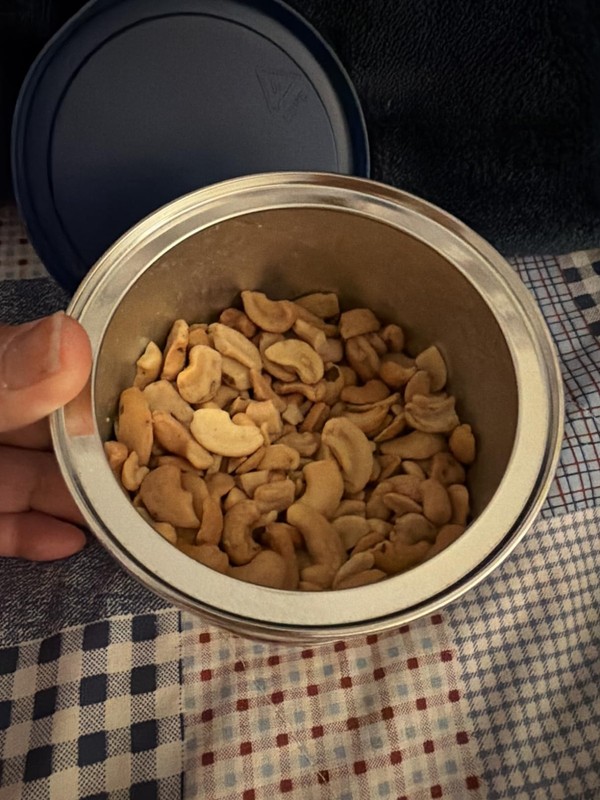8 Oz Resealable Canister of Lightly Salted Cashews - Nutritious Snack Pack of 2