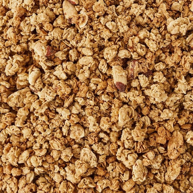 Member's Mark Honey Almond Granola, 32 oz gallery