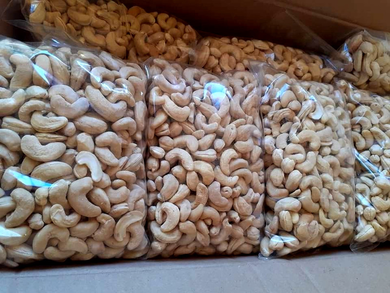 Original Ceylon cashew nuts 100g | 3.527 Oz. gallery