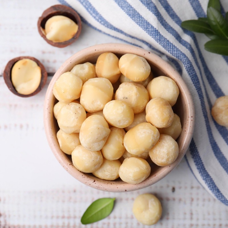 Macadamia Nuts Sea Salt 24 oz gallery