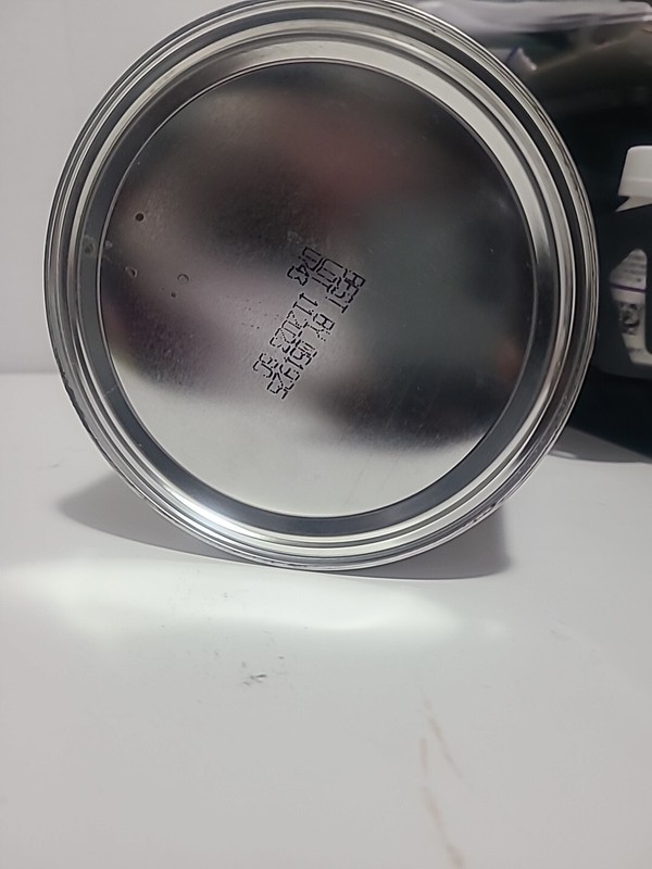 Virginia Diner Gourmet Natural Jumbo Salted Cashews, 18 Oz. Imperfect Tin gallery