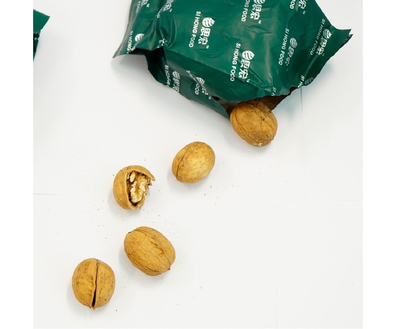 Si Hong Roasted Walnut Spiced Flavor思宏烤核桃奶香味 418 g x 2 packs 88 gallery