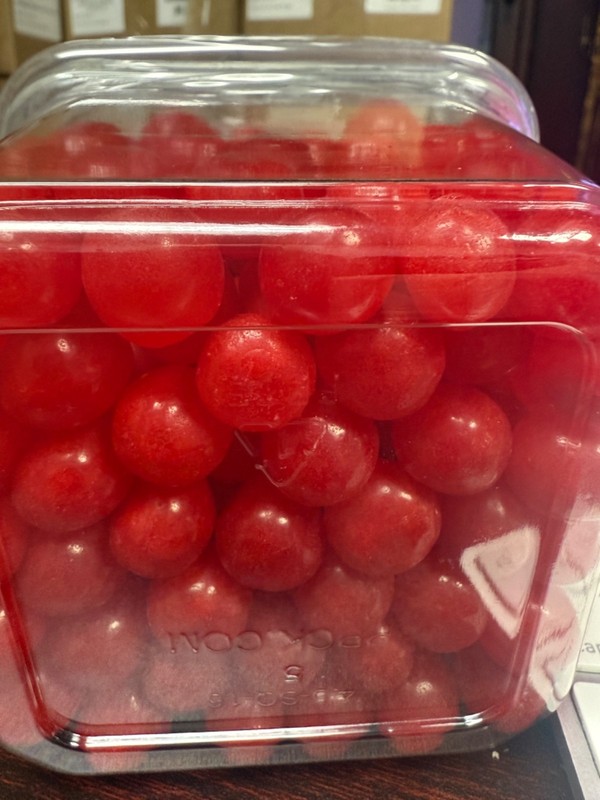 Snackworthy Cherry Sours - Sweet and Irresistible 9 Tub gallery