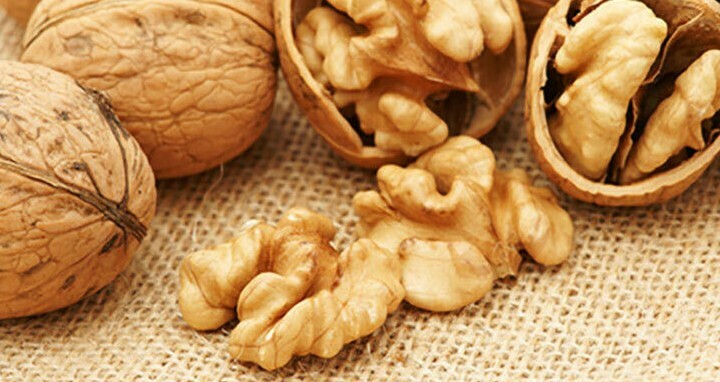 Shelled Organic California Walnuts in Vacuum Sealed Bag BULK