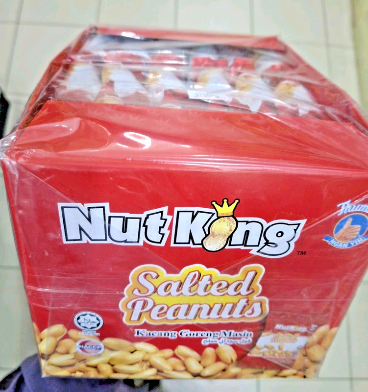 1 Box Nut Kings Roasted Salted Peanuts 36 Packs x 12g – Halal Crunchy Snack