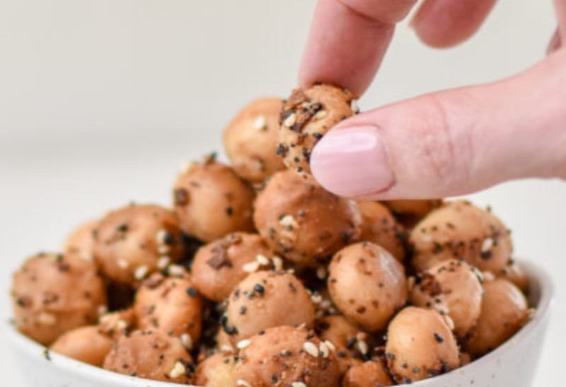 FURIKAKE SESAME ROASTED WHOLE MACADAMIAS-BULK VALUE BAG LIMITED TIME PICK NOW!!!