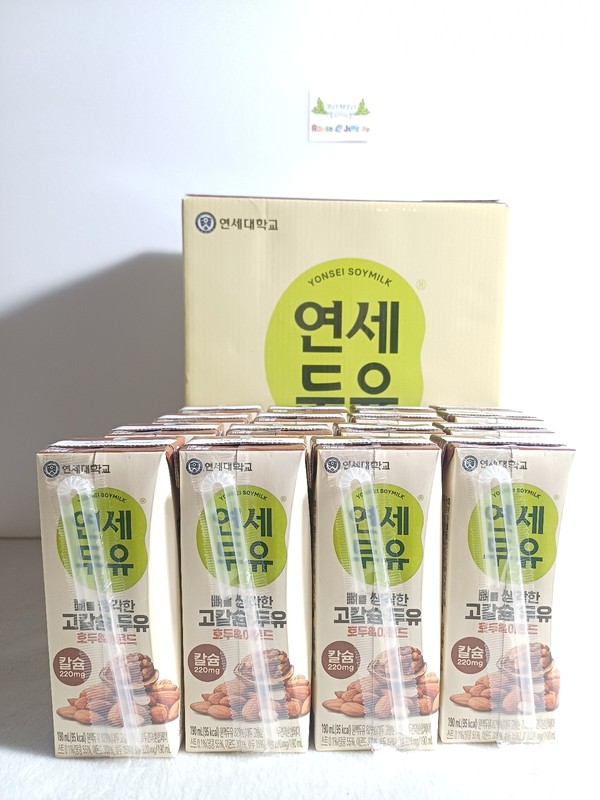 Korean Yonsei SoyMilk High Calcium Walnut and Almond 1 Box (190 ml × 16 Pack) gallery