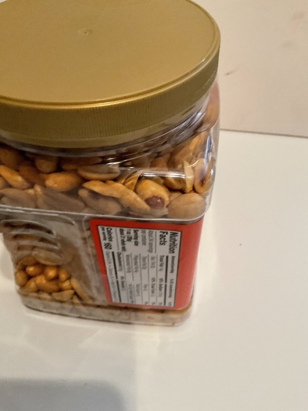 Member's Mark Extra Large Virginia Peanuts with Sea Salt, 34.5 Ounce gallery
