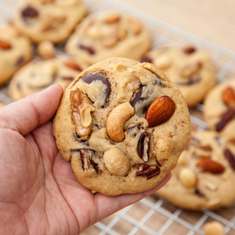 Roasted Salted Whole Cashews, 8 Oz, Gluten-Free, Kosher, Crunchy Cashews with... gallery