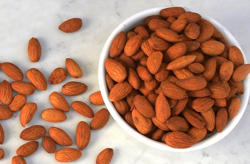 Wild Soil Almonds Distinct & Superior Organic Raw 3 Pound Pack 1 Bag Emergency.. gallery