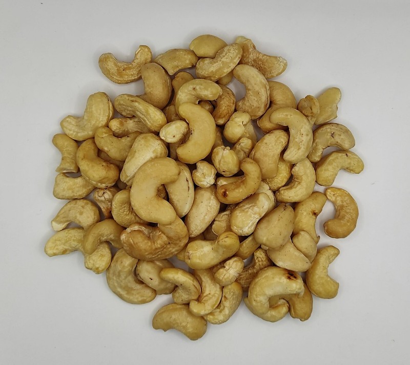 Raw Unsalted Cashews - 220 g (7.8 oz) - 1.95 kg (68.8 oz) - Class A gallery