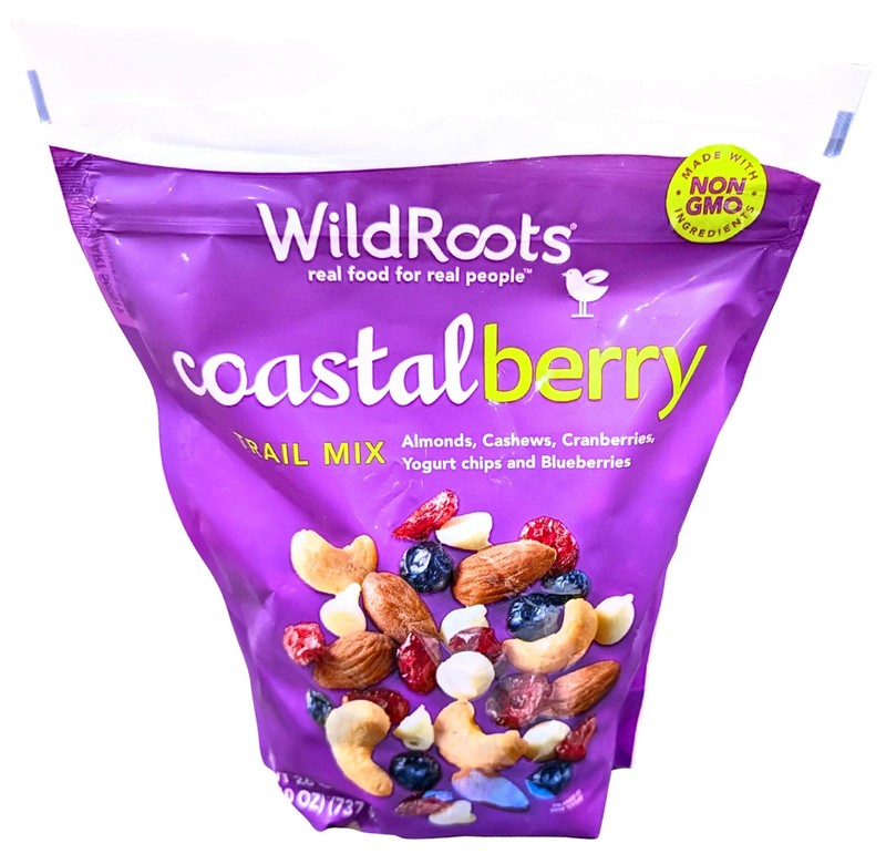 WildRoots Coastal Berry Trail Mix 26 oz Bag Nuts Fruit Snack EXP 10/2026 gallery