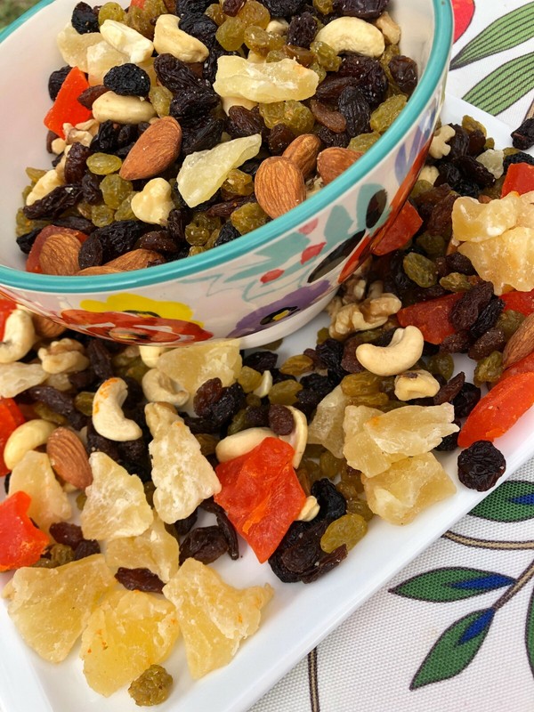 Trail Mix Pineapple, Papaya Chunk, Black, Golden Raisins Almond Cashew Walnuts gallery