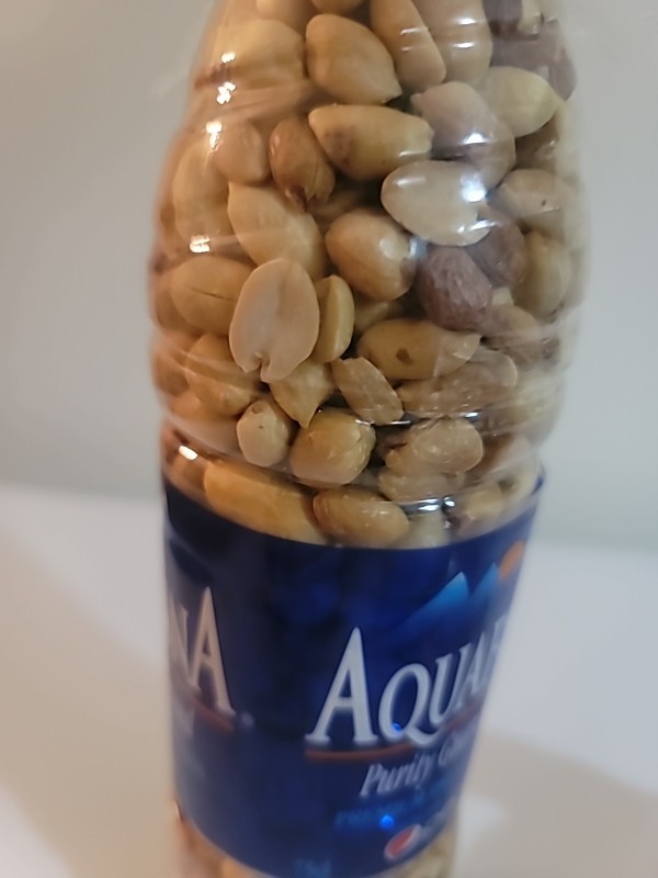 Crispy Crunch Peanuts/Roaster Groundnut/ Nigerian Groundnut 750ml gallery