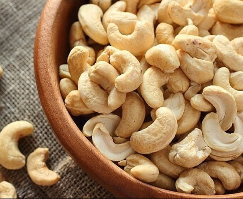 Organic Whole Cashews, Non-GMO Verified, Kosher, Raw, Vegan – by Food to Live gallery