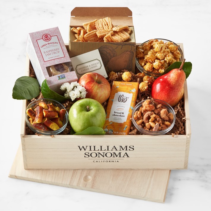 Manhattan Fruitier Ultimate Snack Board Gift Crate-Williams Sonoma|44257