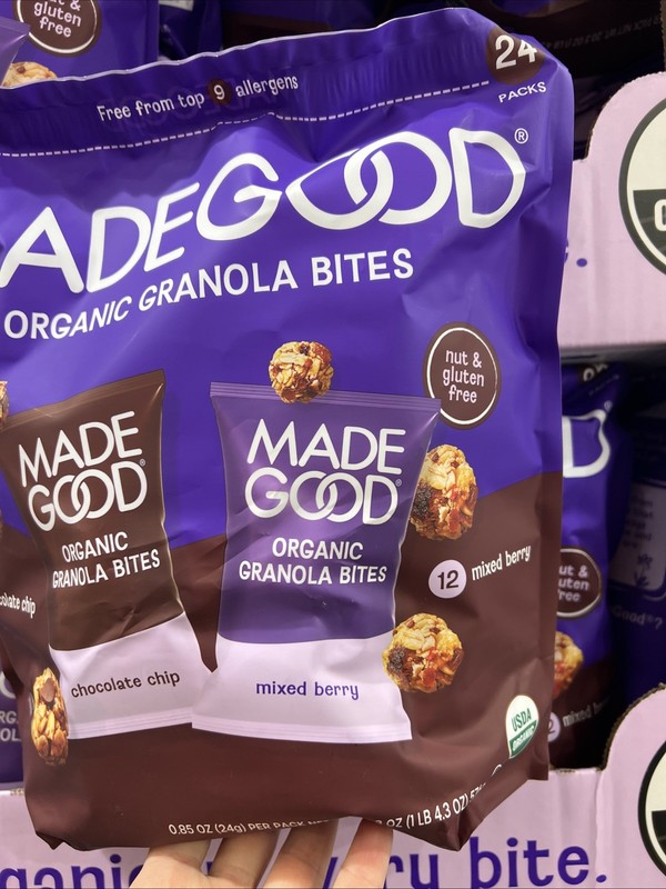 New Made Good Organic Granola Minis - Variety Pack 0.85 oz 24 Count EXP 11/2026 gallery