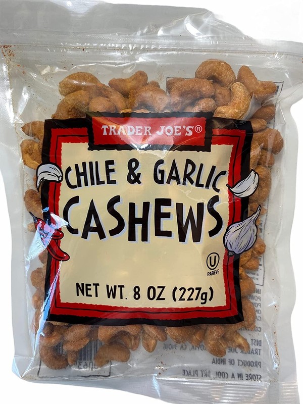 2 PACK TRADER JOE'S CHILI & GARLIC CASHEWS 8 OZ EACH gallery