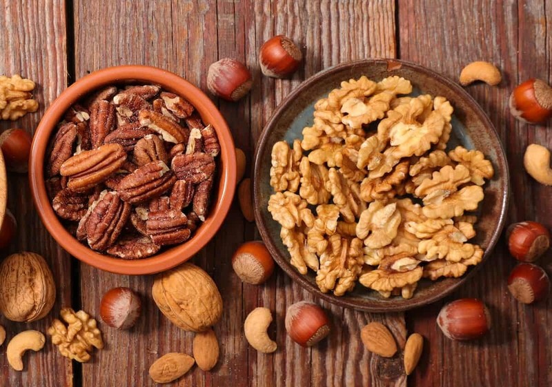 Organic Pakistani Walnuts with shell.premium Quality, fresh crop 1 kg gallery