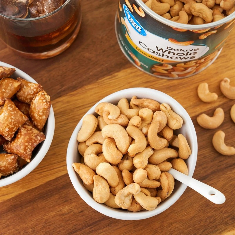 Great Value Deluxe Whole Cashews, Unsalted, 16 oz gallery