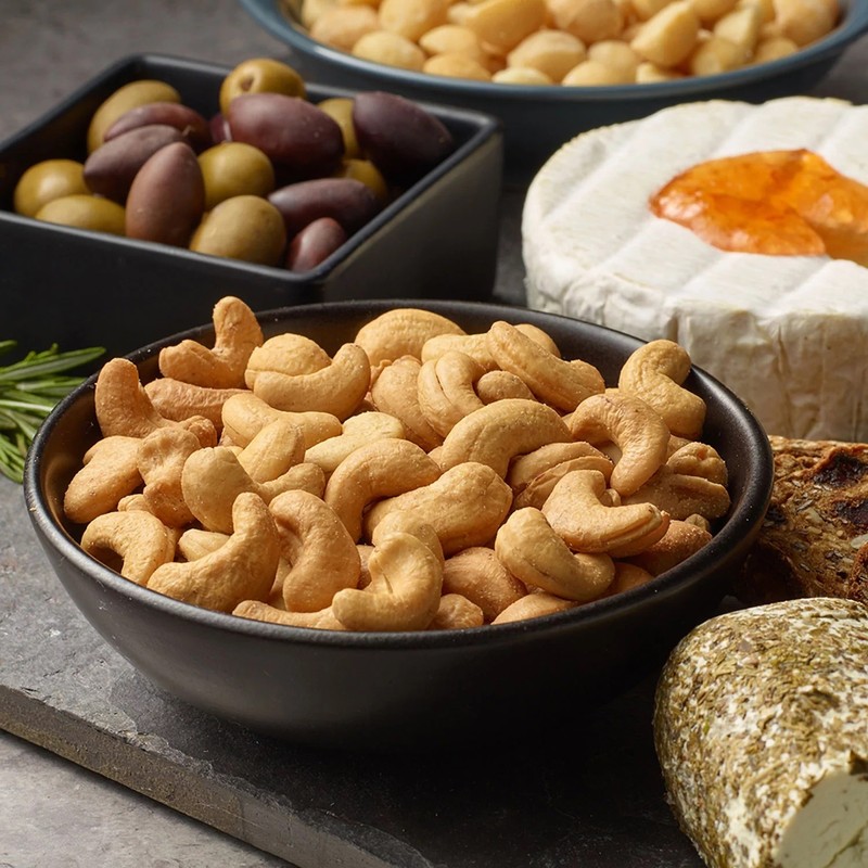 Member's Mark Lightly Salted Whole Cashews (33 Ounce) gallery