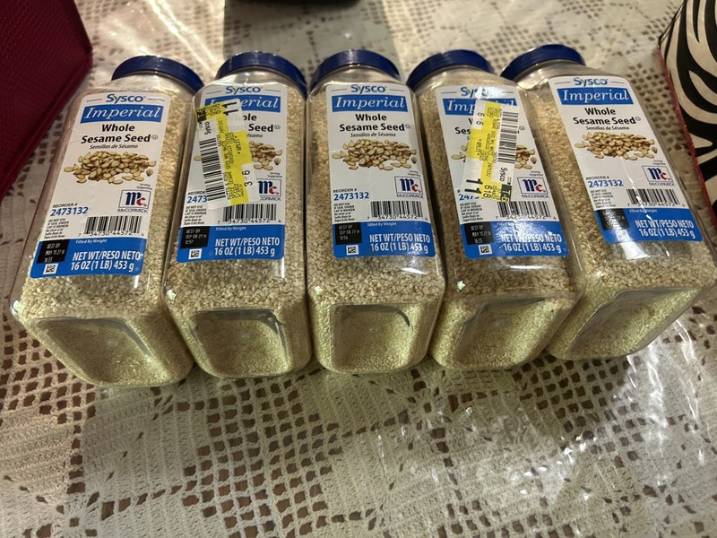 Sisco Sesame Seeds 16 oz Per Container Complete New Free Shipping