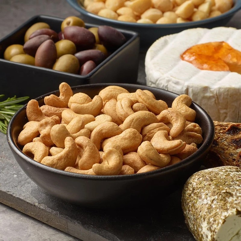 Member's Mark Lightly Salted Whole Cashews, 33 oz Fresh & Fancy Grade gallery