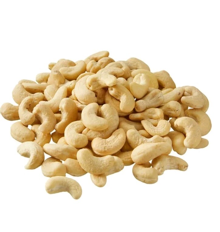 Organic Whole Cashews Unsalted Unroasted Kirkland Signature 2 Bags 5lbs Total gallery