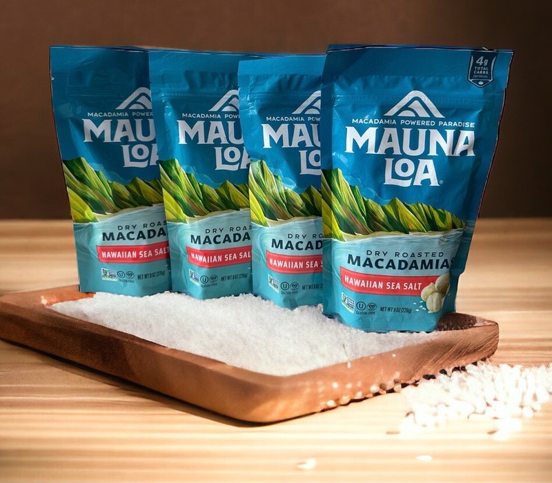 HAWAII MAUNA LOA Macadamias Nuts HAWAIIAN SEA SALT 8 oz x 4 packs