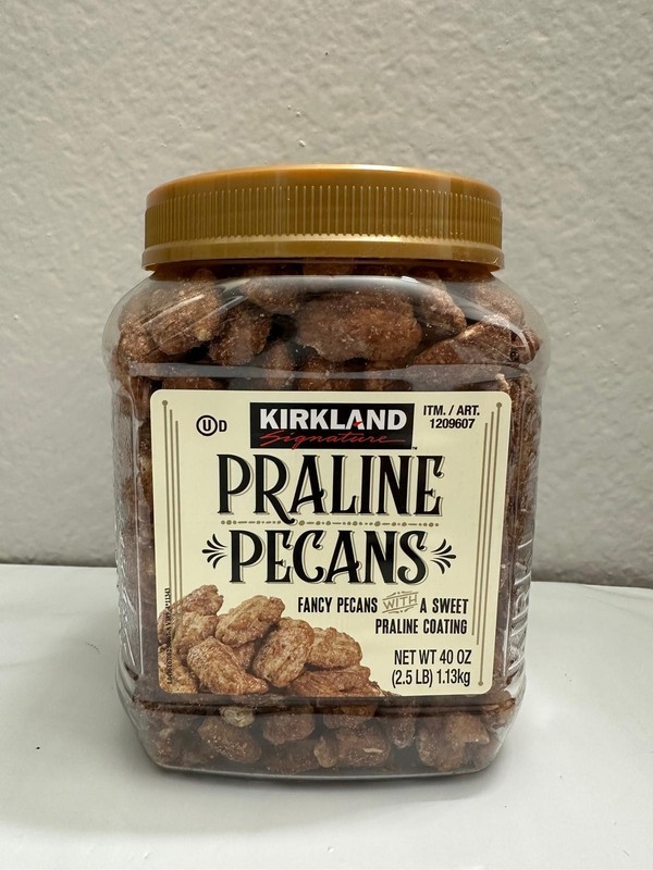 Kirkland Signature Praline Pecans 40 oz Sweet Coated Fancy Pecans Snack 2.5 lb