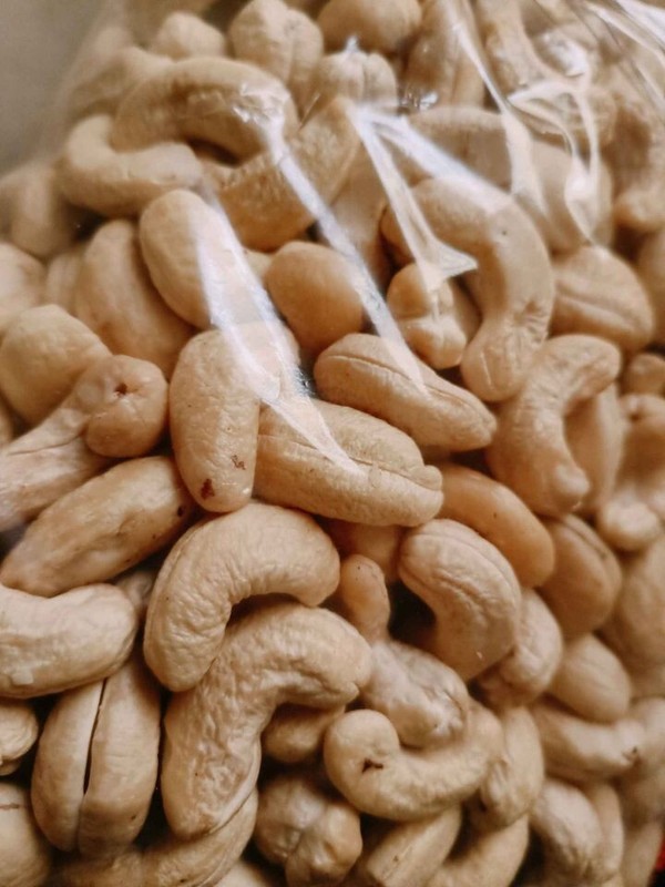 Cashew Nuts Whole Fresh Taste with Sea Salt premium quality grade A ceylon New gallery