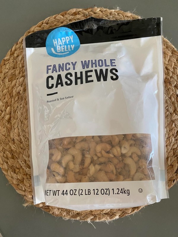 Fancy Whole Cashews, Roasted & Sea Salted - 44 Ounce Resealable Bag gallery