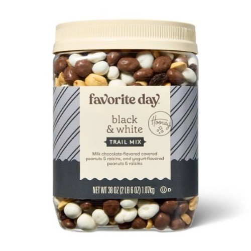 Black & White Trail Mix - 38oz
